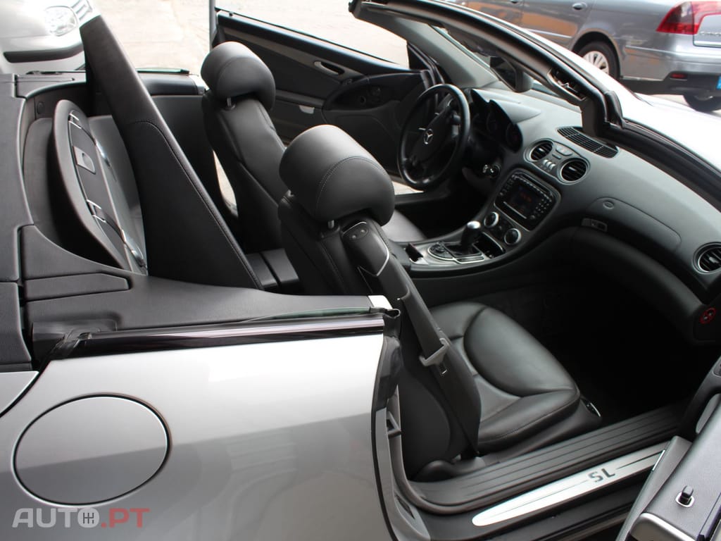 Mercedes-Benz SL 350 CABRIO
