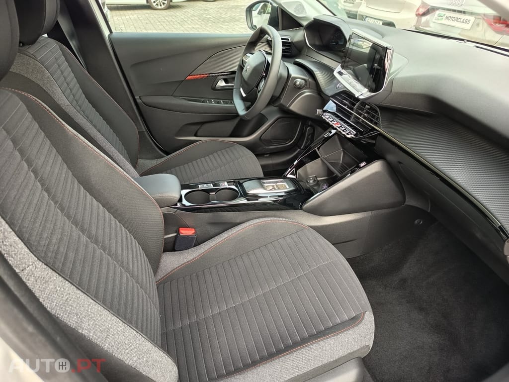 Peugeot E-208 50 kWh Active Pack