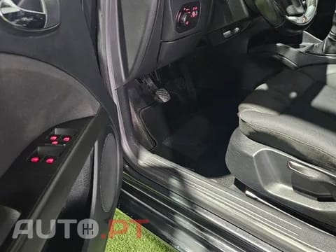 Seat Leon 2.0 TDi FR 18 Tiago Monteiro