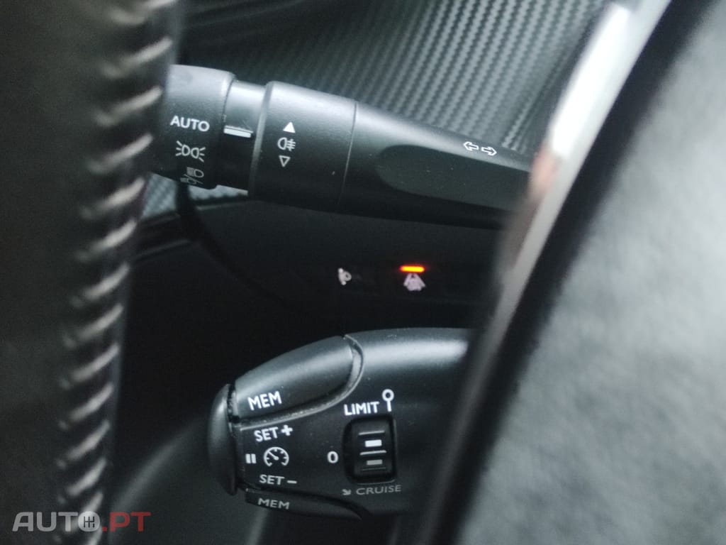 Peugeot 2008 1.5 BlueHDi Active