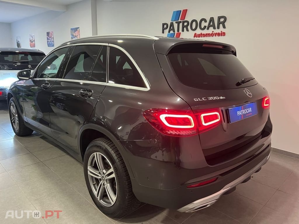 Mercedes-Benz GLC 300 de 4Matic 9G-TRONIC Exclusive
