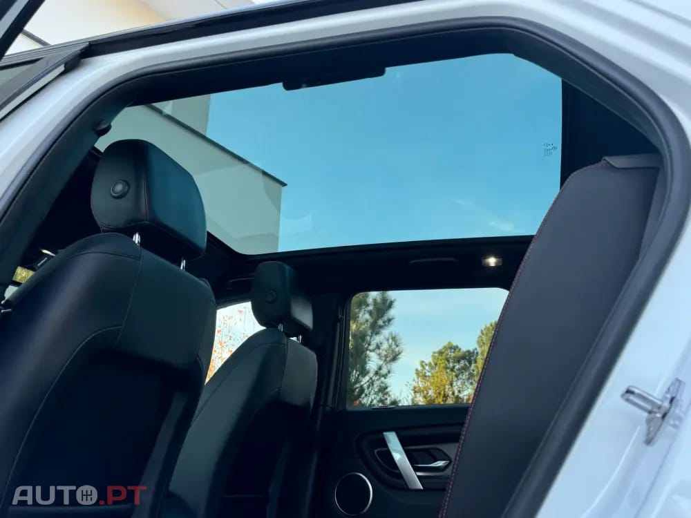 Land Rover Discovery Sport 2.0 D165 R-Dynamic S