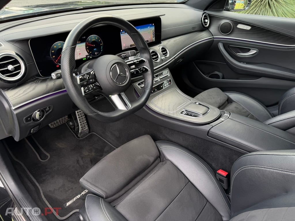 Mercedes-Benz E 300 de AMG Line
