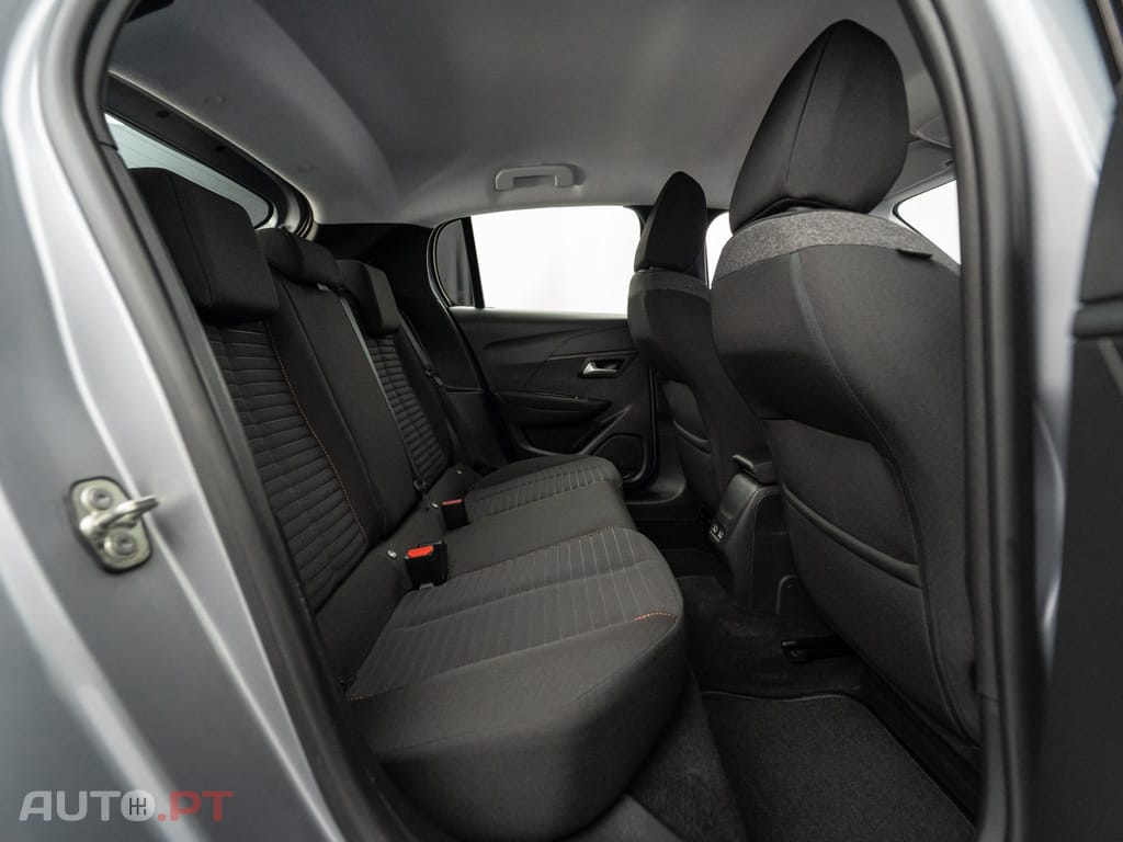 Peugeot E-208 50 kWh Active Pack