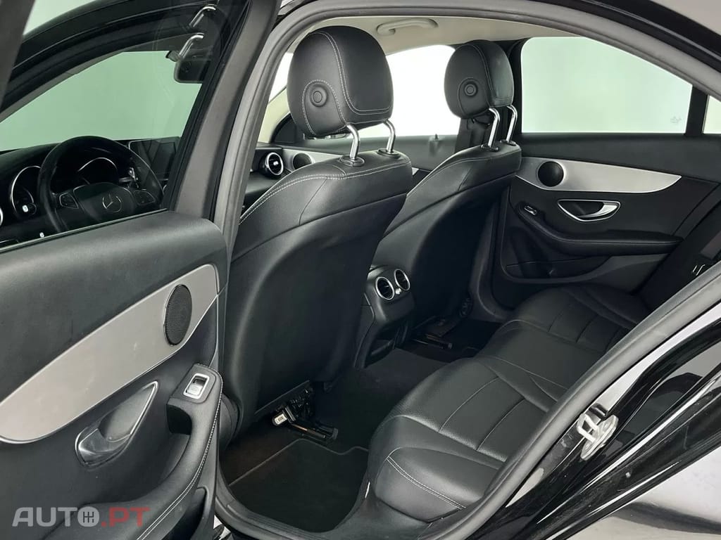 Mercedes-Benz 350 T 7G-TRONIC 