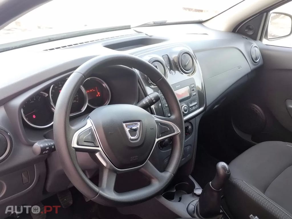 Dacia Sandero 1.0 SCe Pack