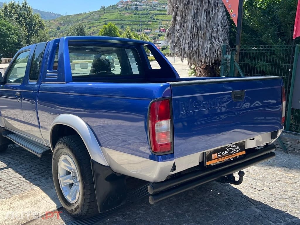 Nissan Navara 2.5td