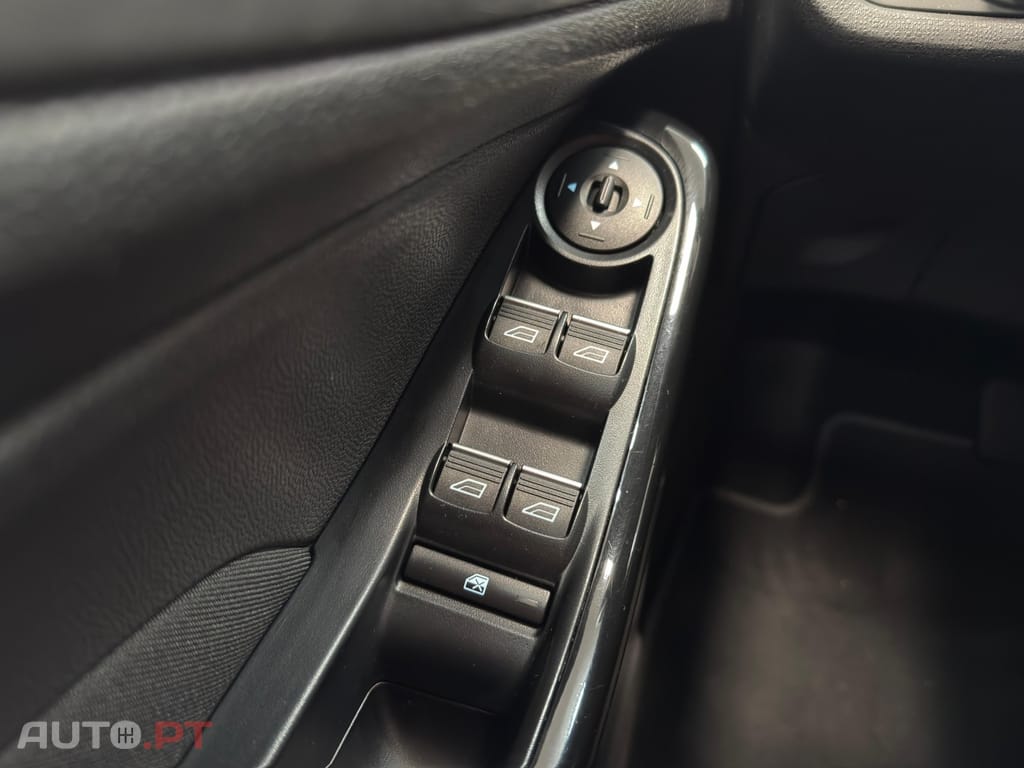 Ford Fiesta 1.0 T EcoBoost Titanium PowerShift