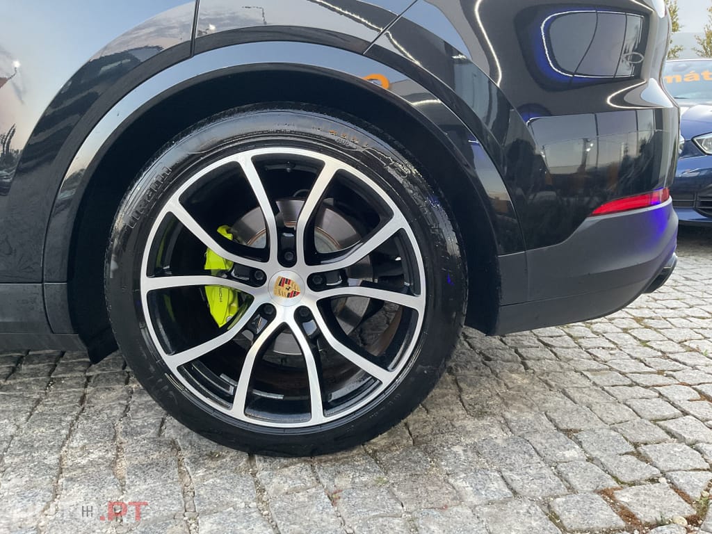Porsche Cayenne E-Hybrid