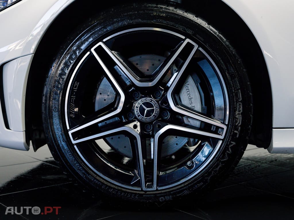 Mercedes-Benz C 300 e T 9G-TRONIC Night Edition