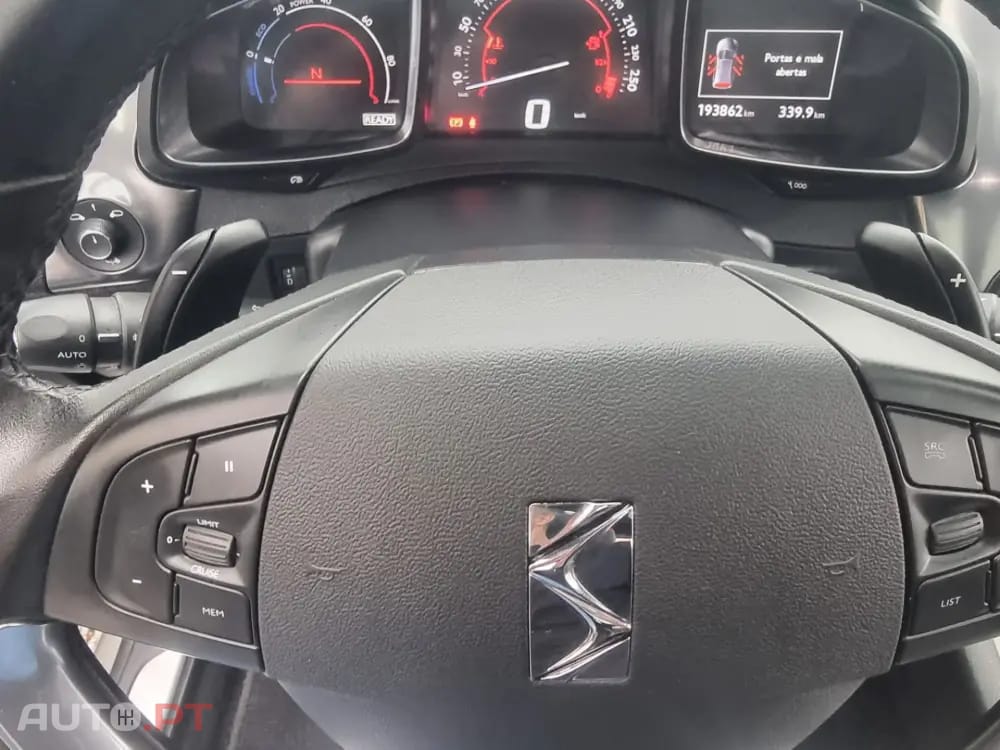 Citroen DS5 2.0 HDi Hybrid4 So Chic CMP6