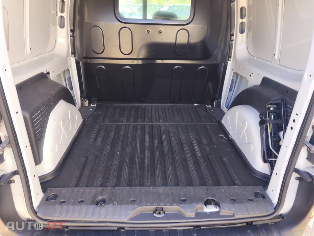 Renault Kangoo 1.5 dCi Compact Business S/S 3L