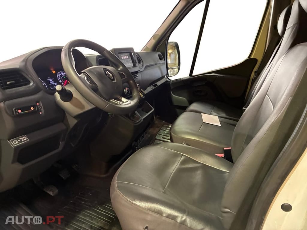 Renault Master 2.3 dCi L2H2 3.5T Grand Confort