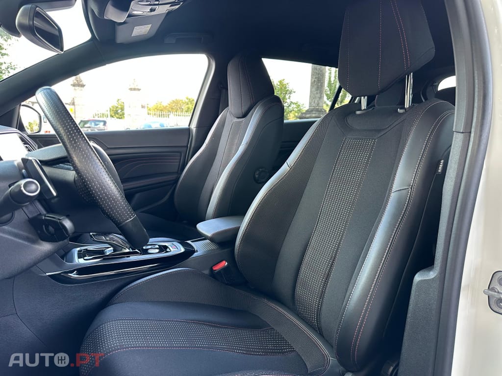 Peugeot 308 1.2 PureTech GT Line EAT8