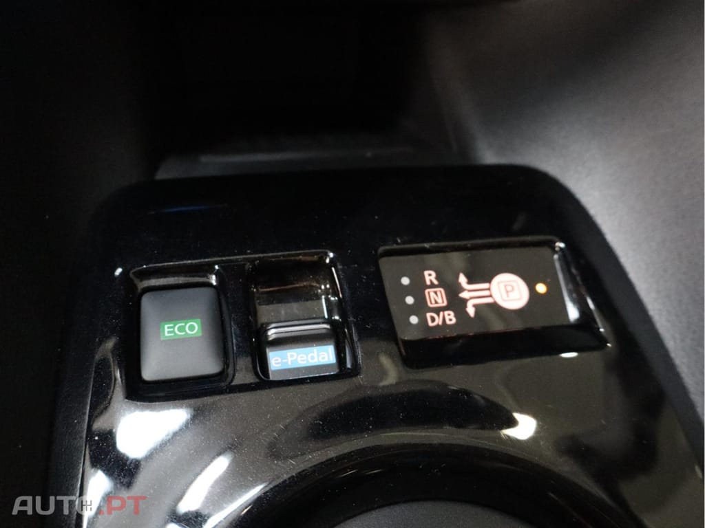 Nissan Leaf N-Connecta