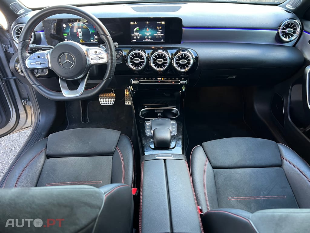 Mercedes-Benz A 250 e 8G-DCT AMG Line