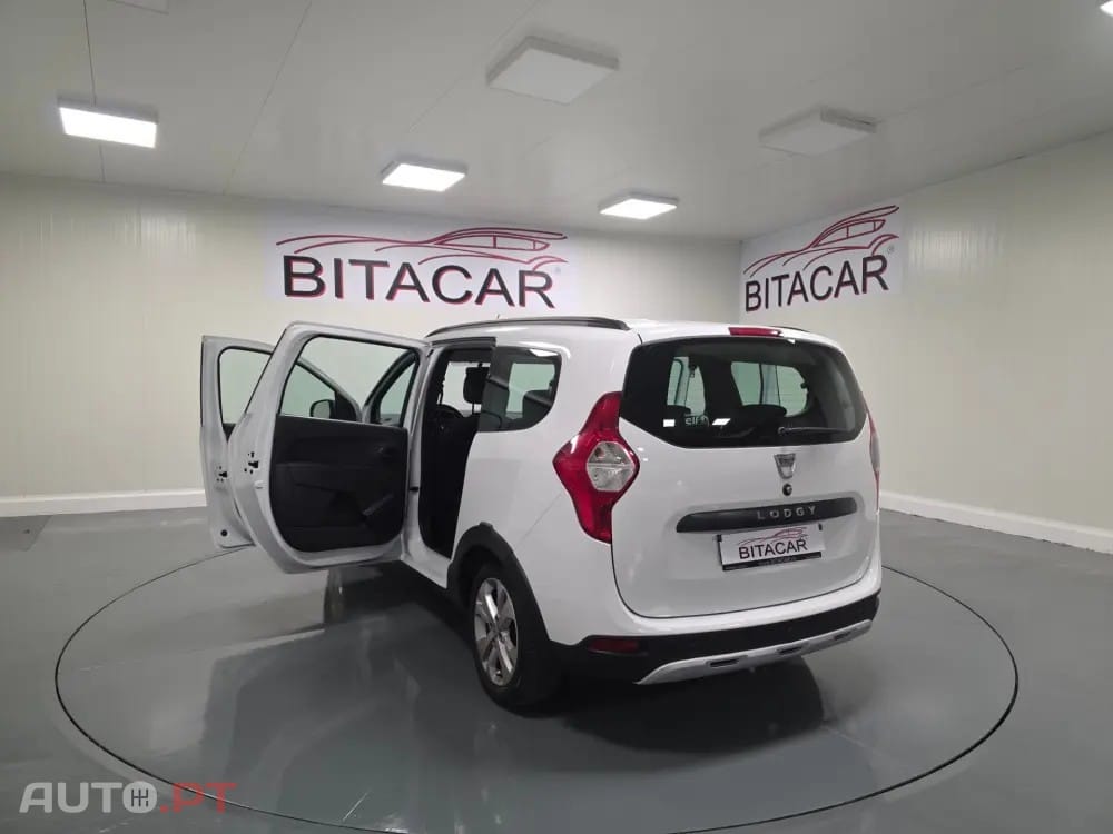 Dacia Lodgy 1.2 STEPWAY