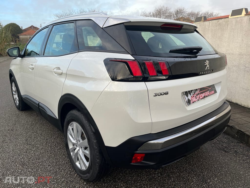 Peugeot 3008 1.5 BlueHDi Allure