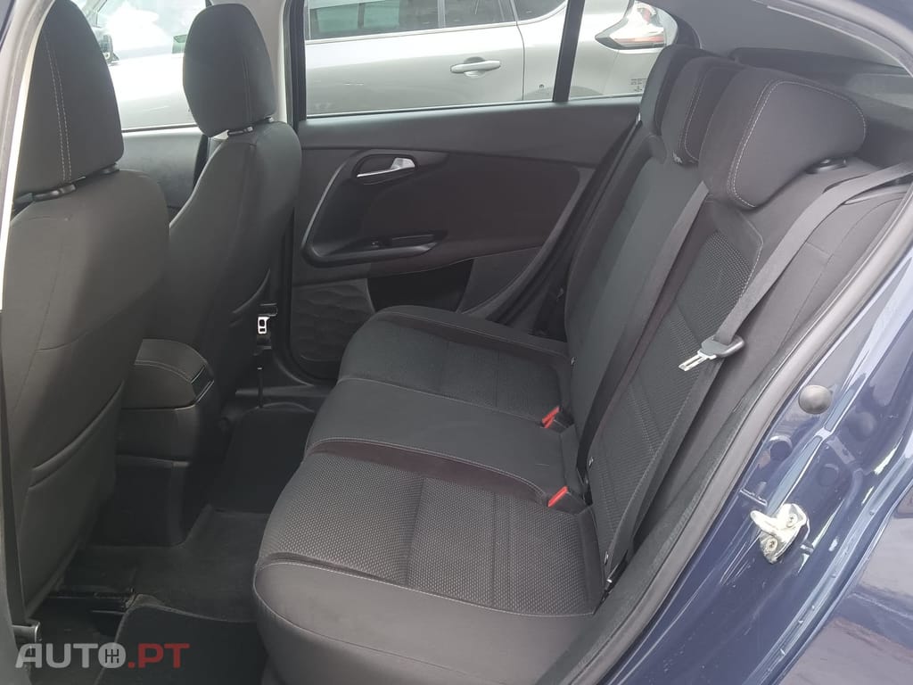 Fiat Tipo 1.3 M-Jet Lounge J17