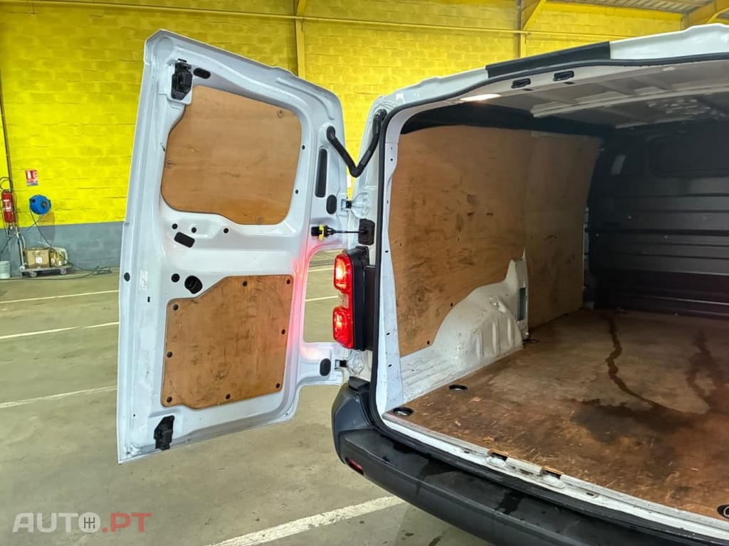 Citroen Jumpy 2.0 BlueHDi XL Driver
