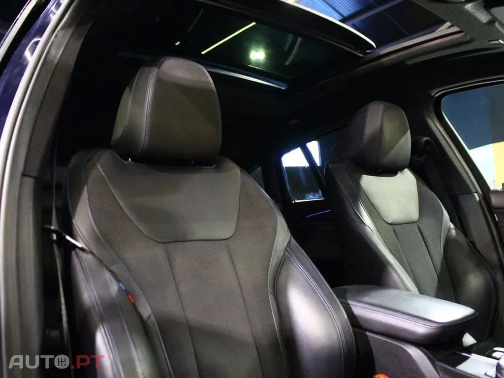 BMW X4 20 d xDrive Pack M Auto — fotografia 18