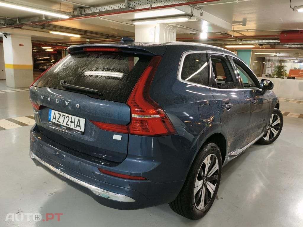 Volvo XC60 2.0 T6 PHEV Core AWD