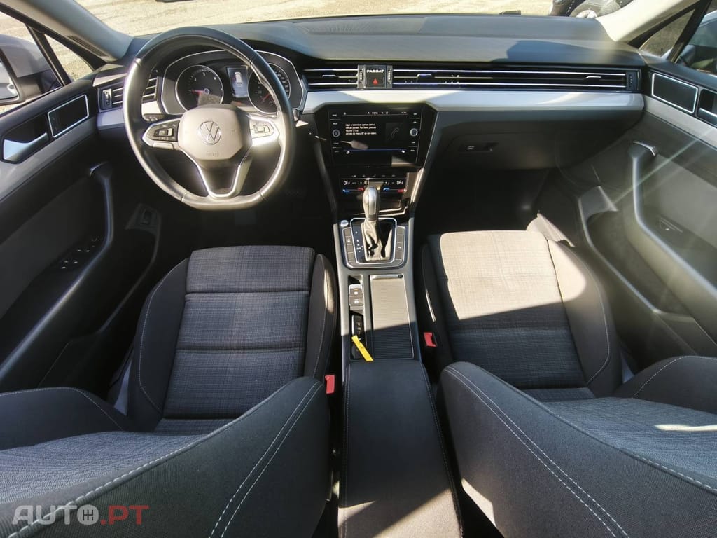 Volkswagen Passat 2.0 TDI Business DSG
