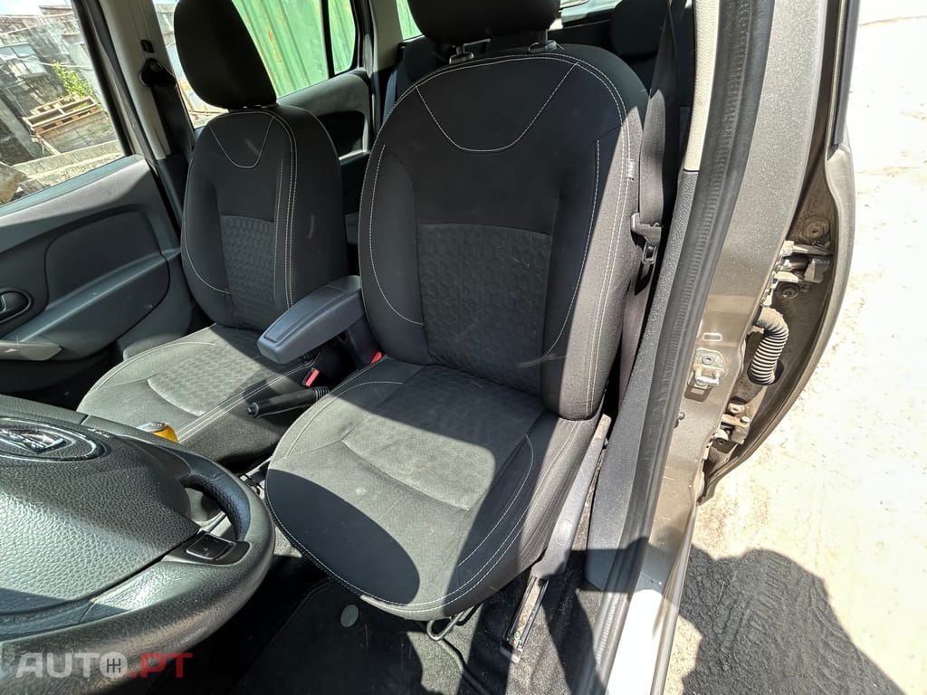 Dacia Logan MCV Laureate
