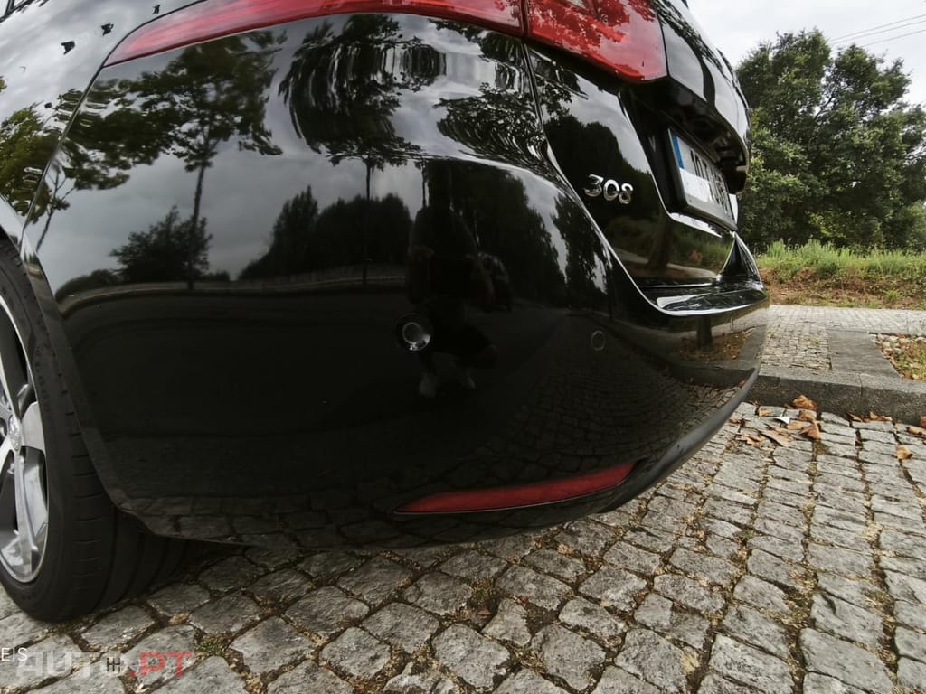 Peugeot 308 1.6 e-HDi Allure J17