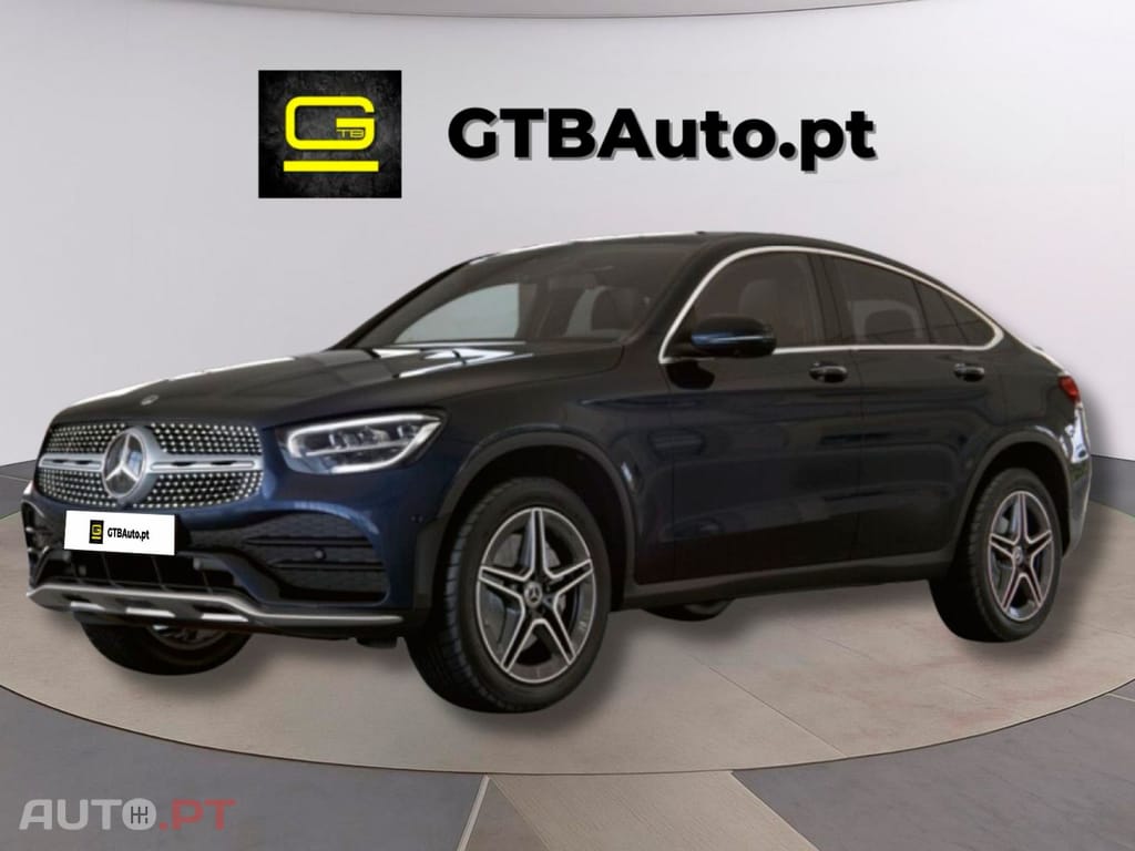 Mercedes-Benz GLC 300 I.V.A DEDUTÍVEL de 4M AMG