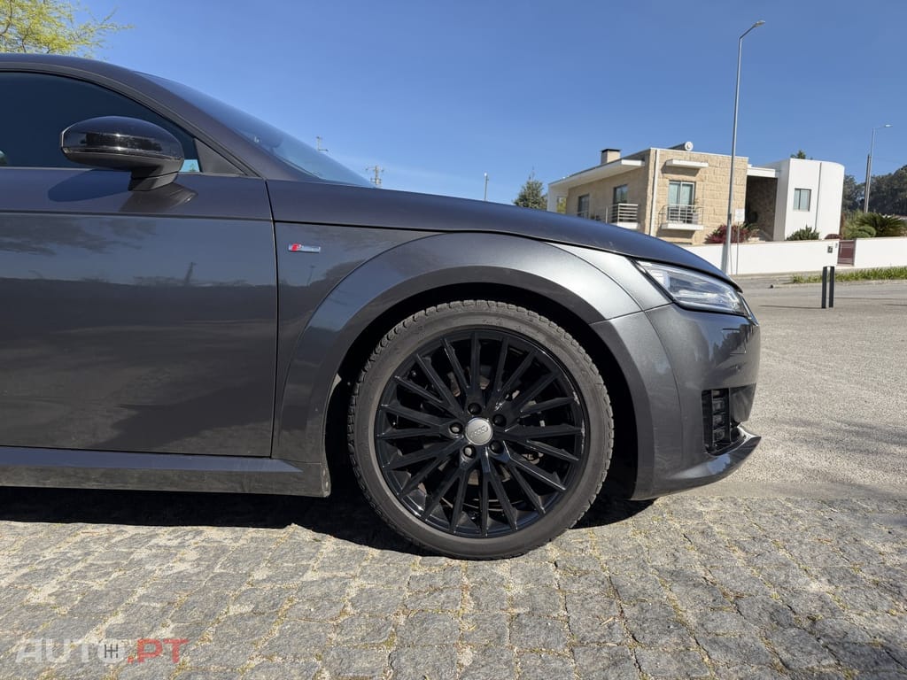 Audi TT 2.0 TDI S-line