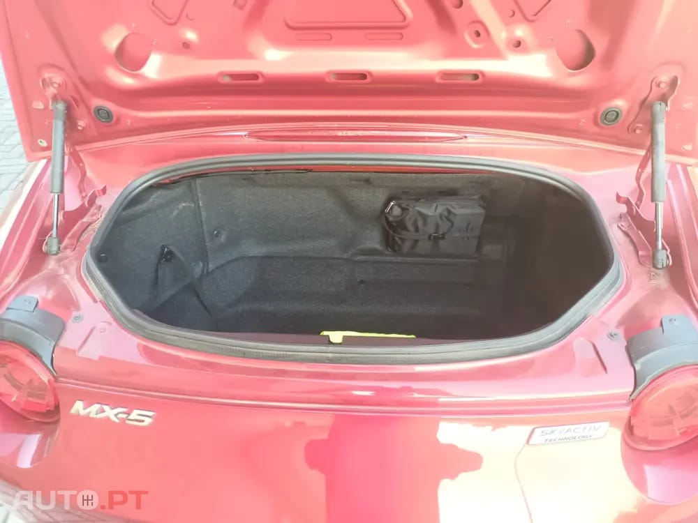 Mazda MX-5 MZR 1.5 RF Sky.Evolve HS Navi