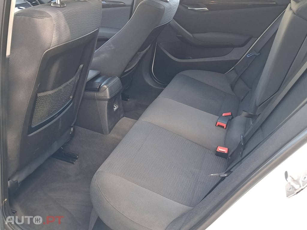BMW X1 18 d xDrive
