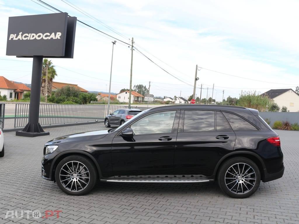 Mercedes-Benz GLC 220 D 4 Matic AMG Pack Night