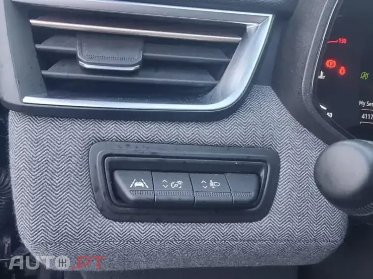 Renault Clio LUTECIA