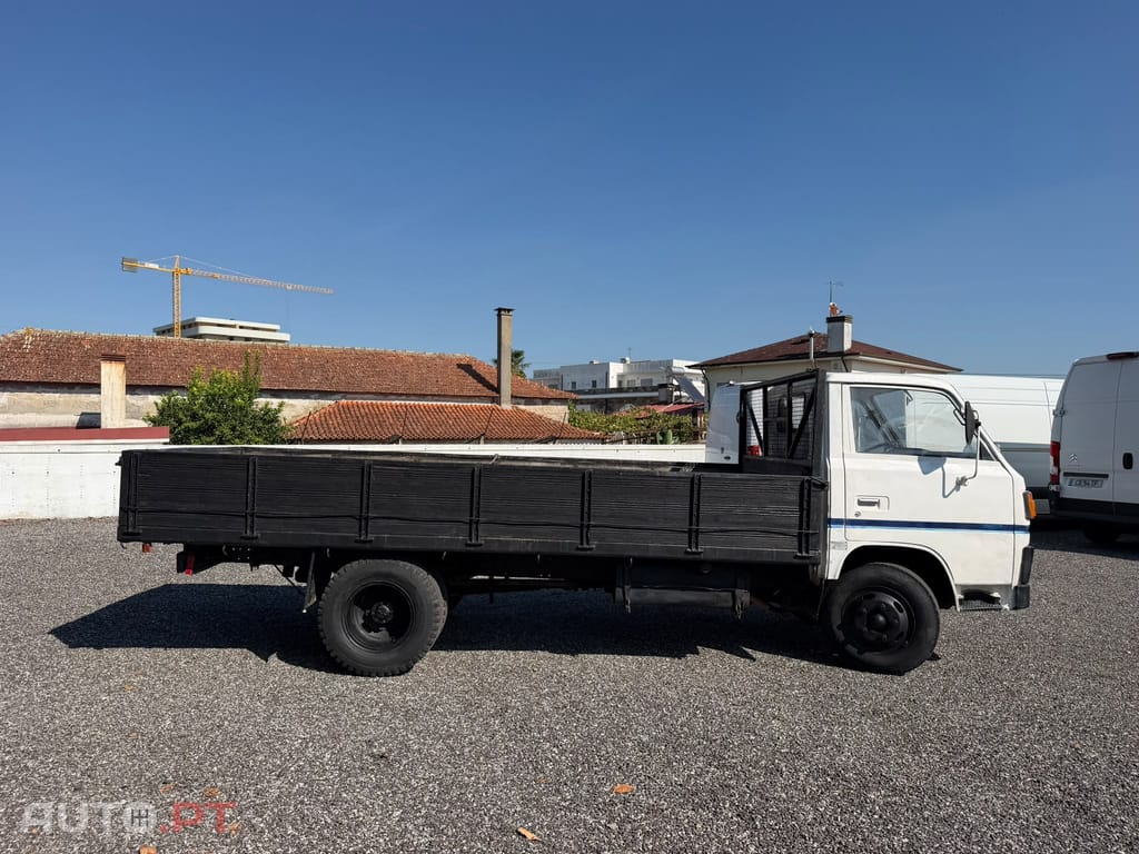 Mitsubishi Canter FE 110