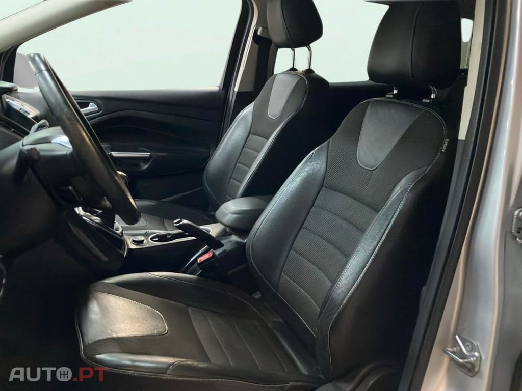 Ford Kuga 2.0 TDCi Titanium