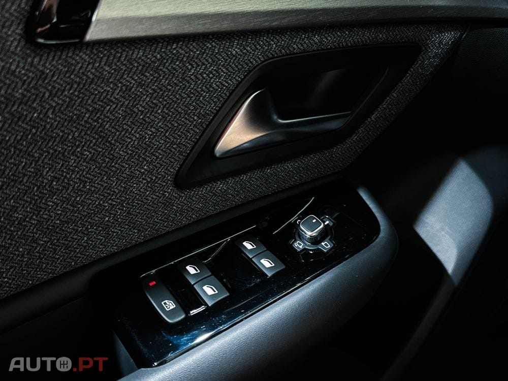 Citroen C5 X 1.6 Hybrid Feel Pack e-EAT8