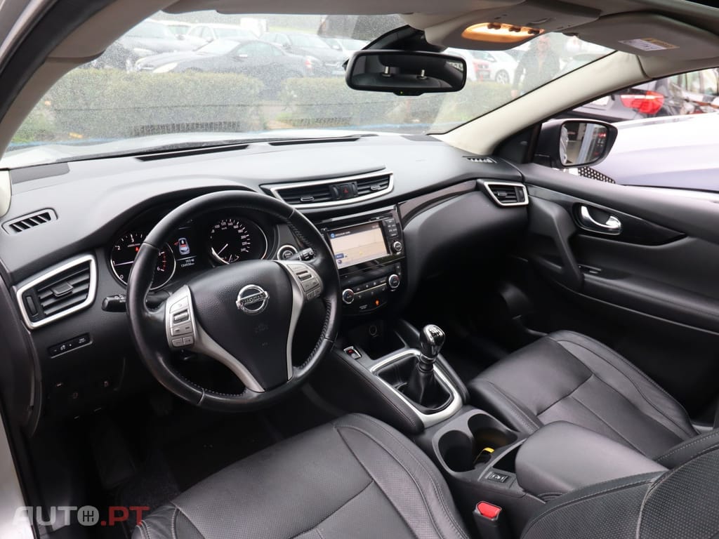 Nissan Qashqai 1.5 dCi N-Connecta