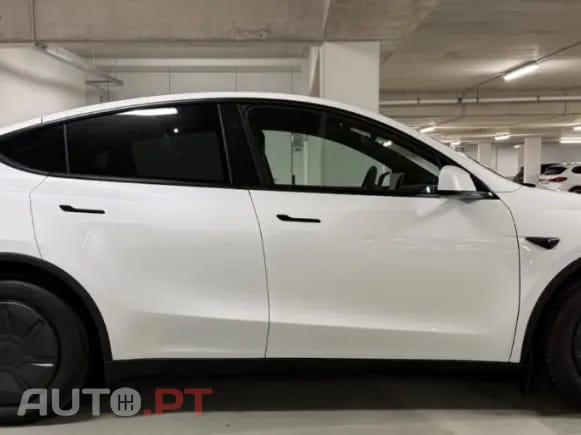 Tesla Model Y Tração Traseira