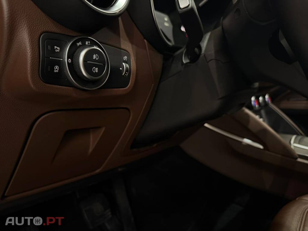 Alfa Romeo Stelvio 2.2 16V AT8 Super