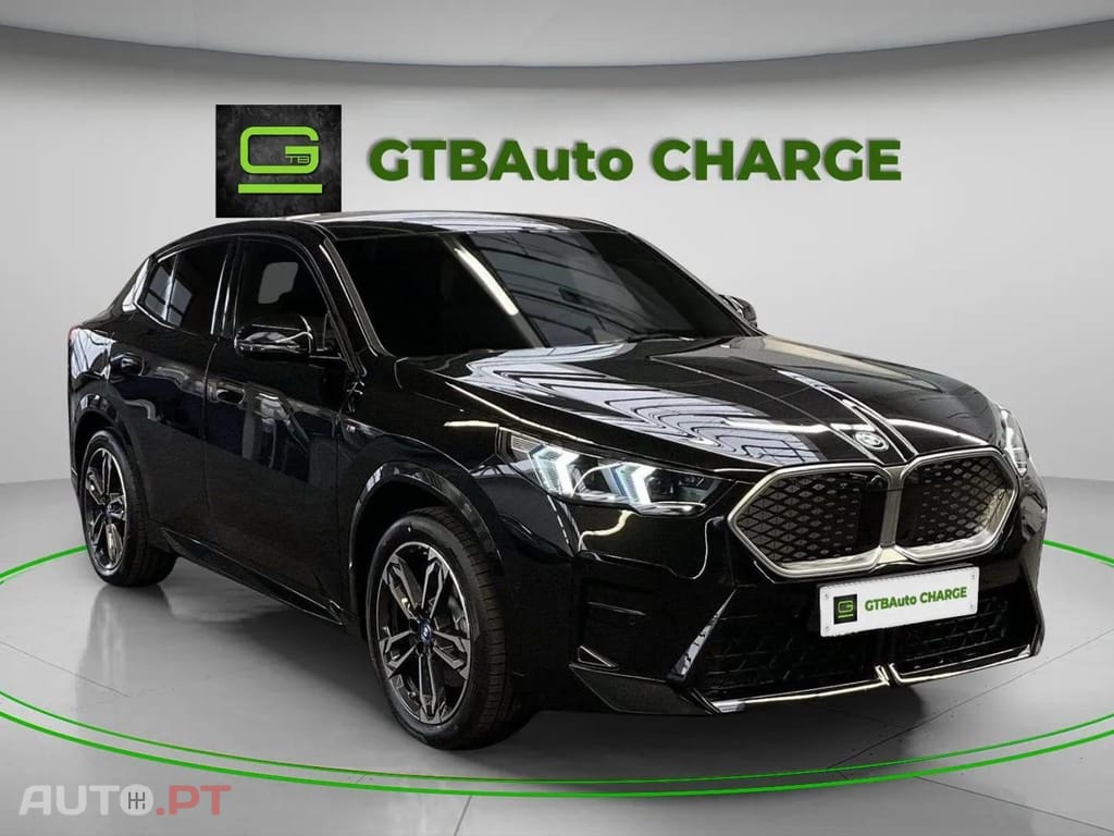 BMW iX2 xDrive30 M Sport