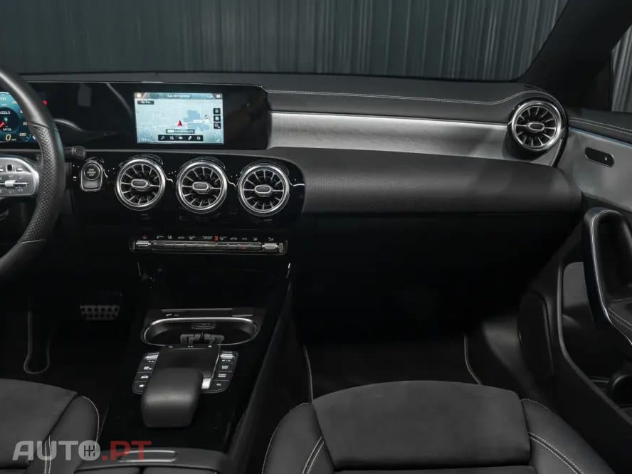 Mercedes-Benz CLA 250 e Shooting Brake AMG Line
