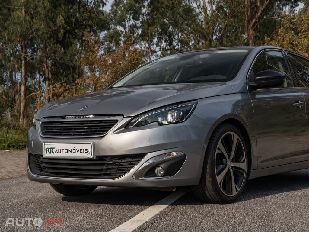 Peugeot 308 1.2 PureTech Allure J18