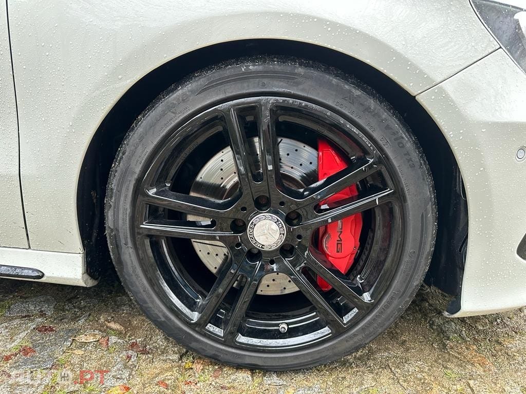 Mercedes-Benz A 45 AMG 4Matic Speedshift 7G-DCT Edition 1