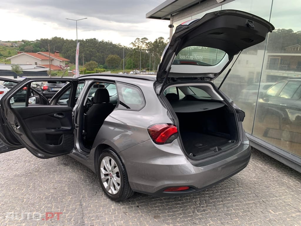 Fiat Tipo 1.3 M-Jet Easy