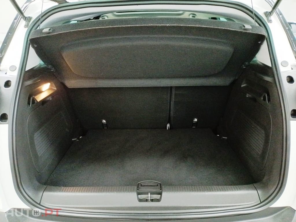 Opel Crossland X 1.2 T Business Edition
