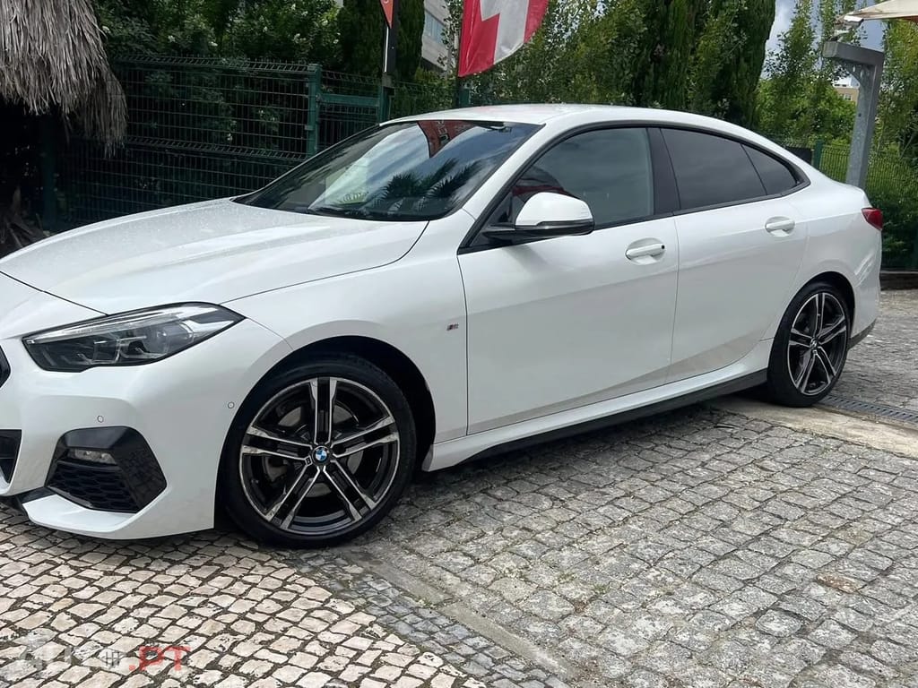 BMW 216 d Pack Desportivo M