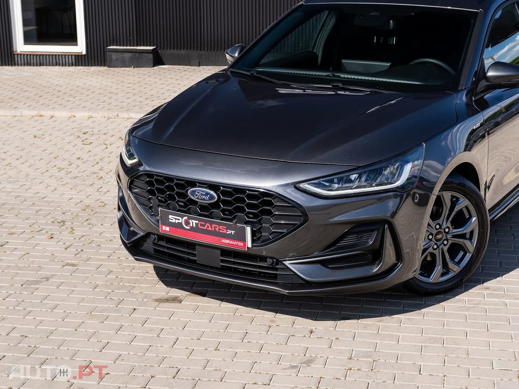 Ford Focus SW 1.0 EcoBoost MHEV ST-Line Aut.