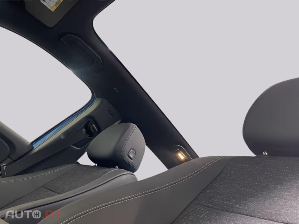 Mercedes-Benz GLB 250 PROGRESSIVE NIGHT I.V.A DEDUTIVEL